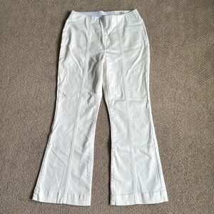 NWT INC International Concepts White Ankle & Cropped Jeans
